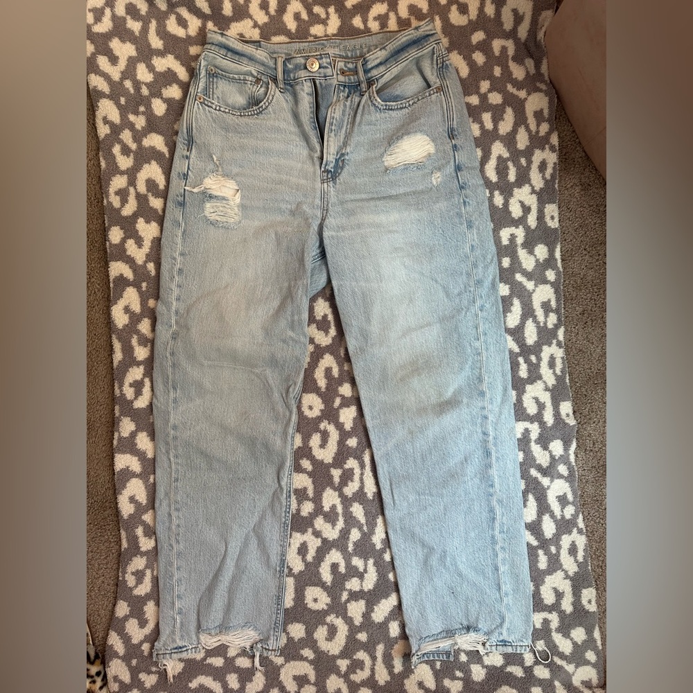 American eagle light wash jeans